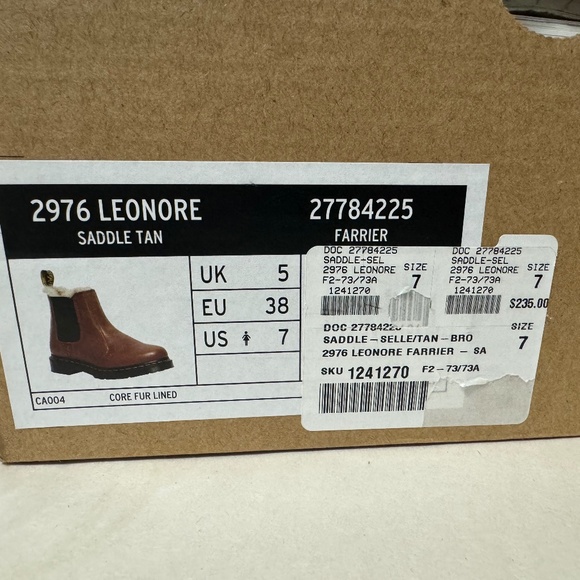 Dr. Martens. Size: 7 and color : tan- farrier - Picture 5 of 5
